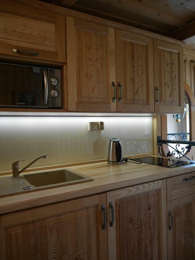 Biole Izby Apartamento Chocholow Exterior foto